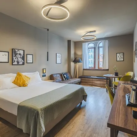 9 Stanze - Boutique Guest house 4*