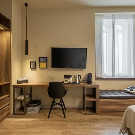 9 Stanze - Boutique Pensionat 4*