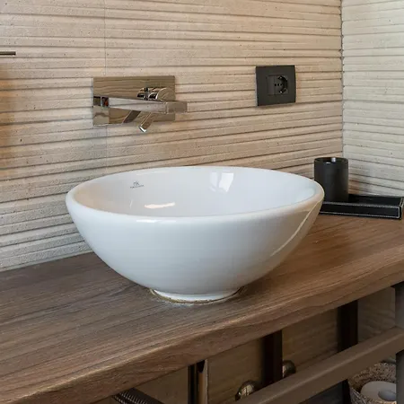 9 Stanze - Boutique Guest house 4*