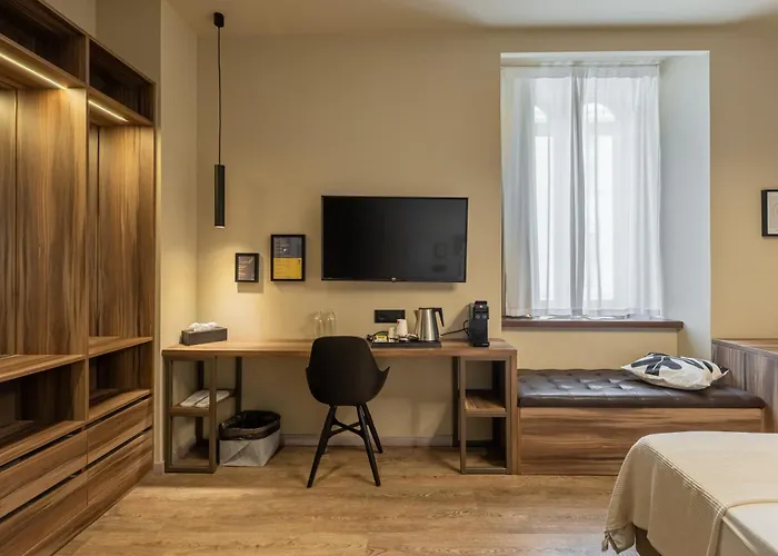 9 Stanze - Boutique Guest house 4*